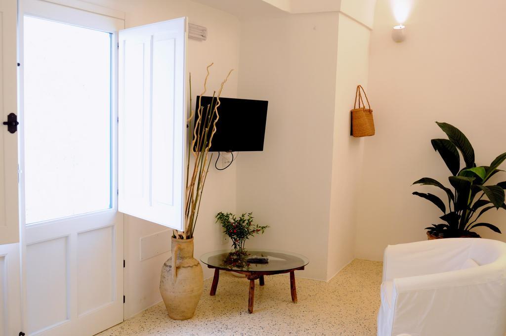 Holiday Home La Corte Dei Pirri ガリアーノ・デル・カーポ 部屋 写真